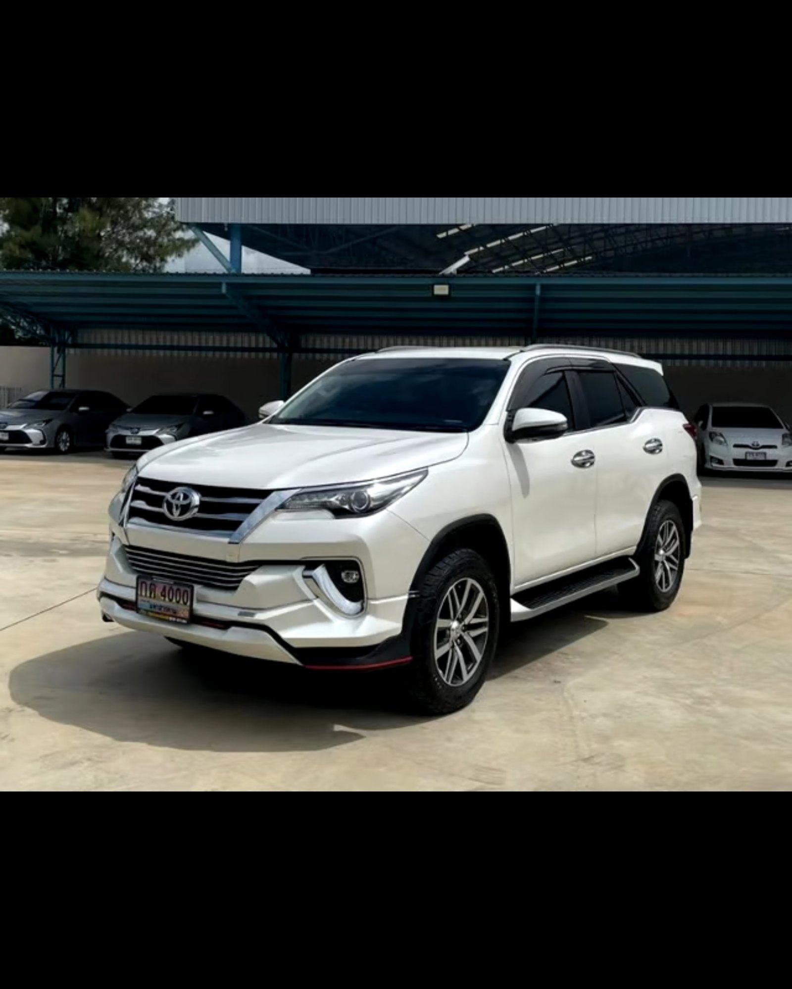Toyota Fortuner 2.4 V